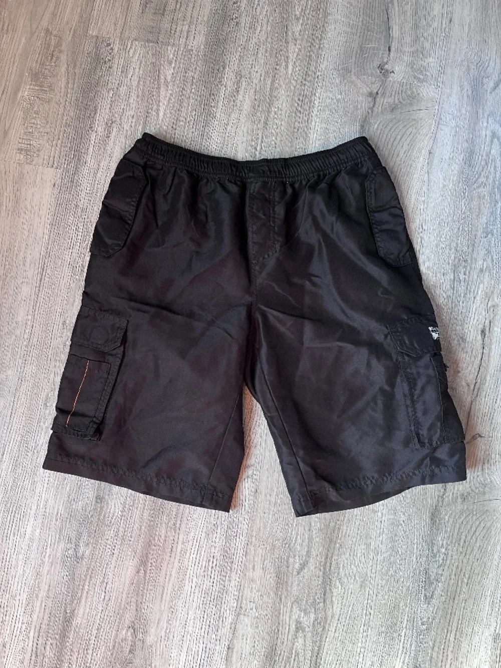 Vintage World Industries Skateboards Flameboy Cargo Board Shorts 90s Y2k large